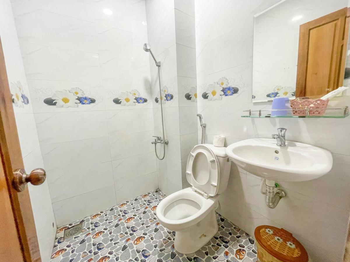 Khach San Trieu Dang Hotel Tuy Hoa Exterior photo